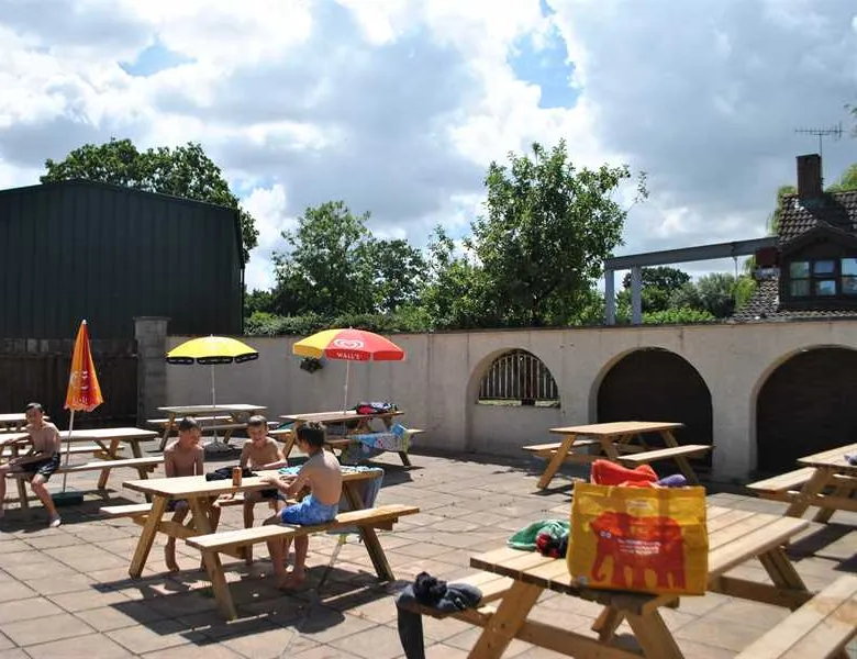 mill-farm-caravan-and-camping-park-bridgwater-zyuq2