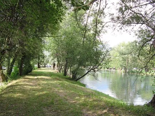 camping-swiss-plage-salgesch-blc8a