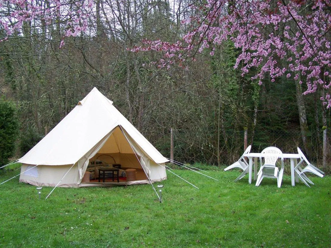 camping-les-buis-fougax-et-barrineuf-f2cby