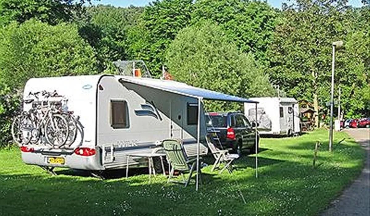 campingplatz-fuldafreizeitzentrum-fuldatalknickhagen-jbj6s