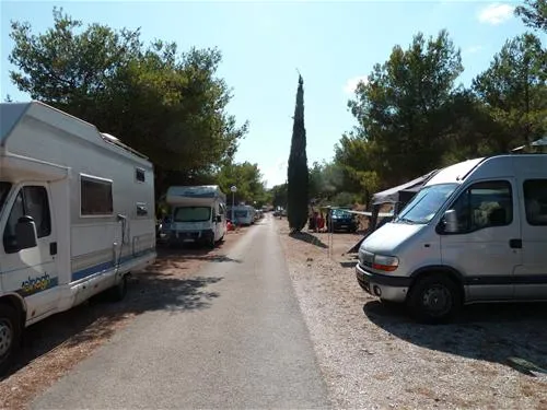 camping-belvedere-seget-vranjica--trogir-chzdq