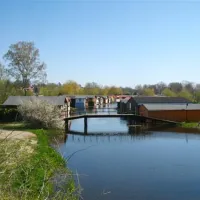 peenecamp-neukalen-meckl-seenplatte-schweiz-neukalen-rc67u