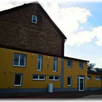 peenecamp-neukalen-meckl-seenplatte-schweiz-neukalen-vzxwi