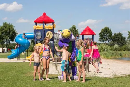 camping-t-akkertien-vollenhove-uysem