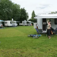 camping-t-akkertien-vollenhove-xmwx8
