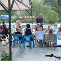 flower-camping-le-port-de-lacombe-flagnac-d0ch2