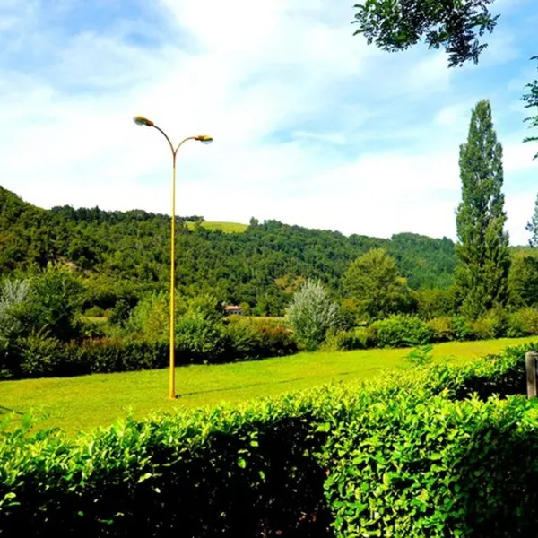 flower-camping-le-port-de-lacombe-flagnac-q2duf