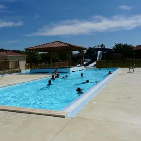 flower-camping-le-port-de-lacombe-flagnac-t4h93