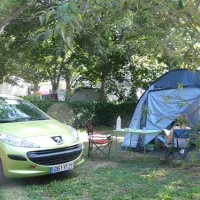 flower-camping-le-port-de-lacombe-flagnac-z14ci