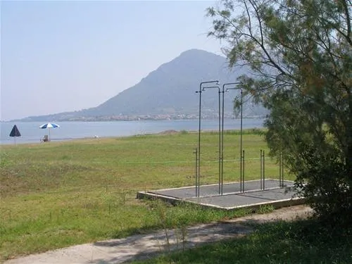 campsite-e-o-t-kammenavourla-dw71k