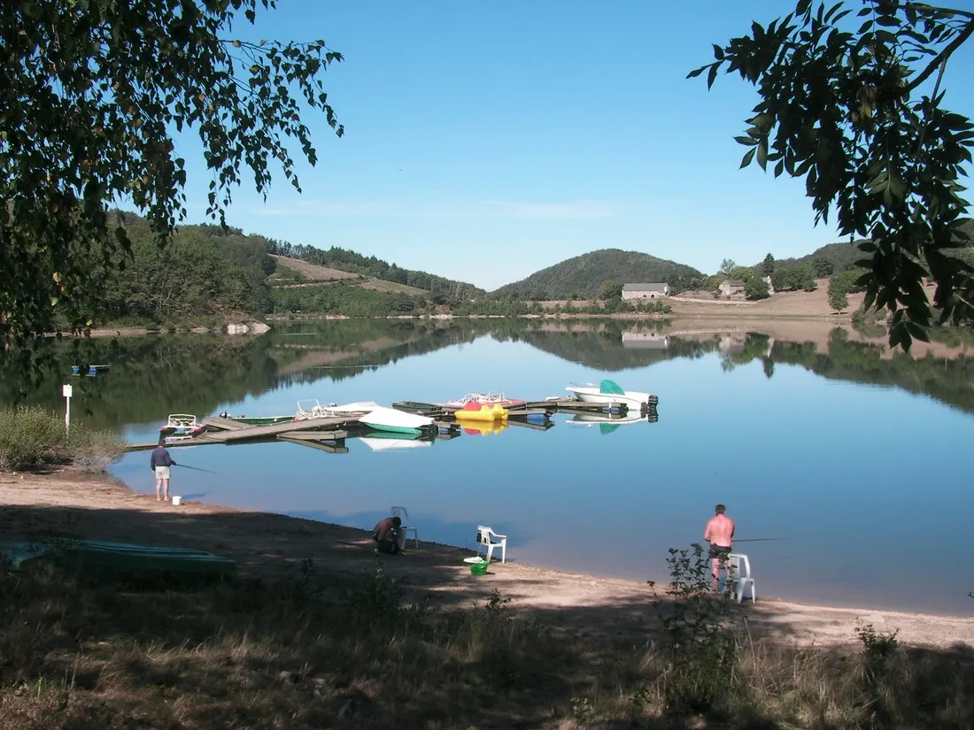 camping-la-romiguiere-laguiole-qgiuv