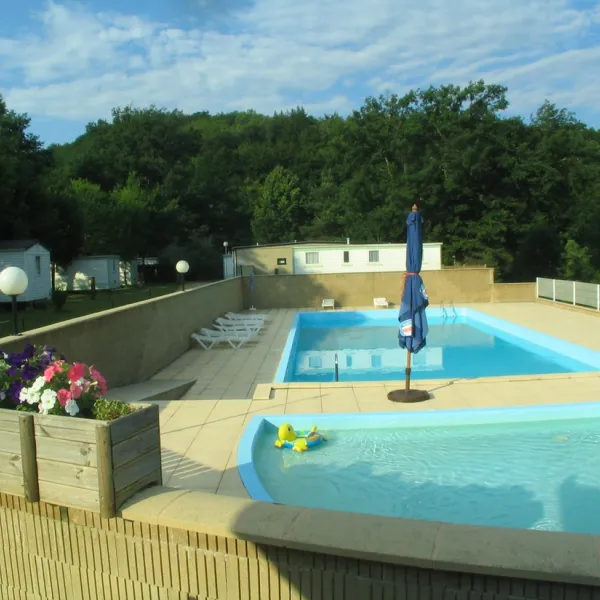 camping-la-romiguiere-laguiole-rodz1