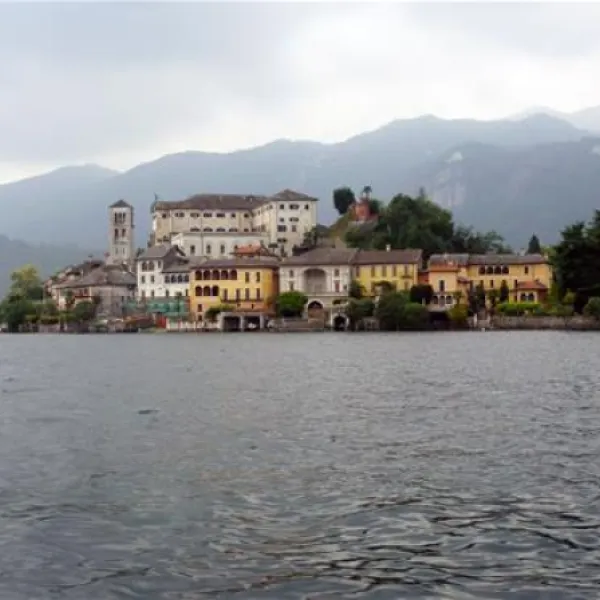 campeggio-orta-orta-s-giulio-fnx3f