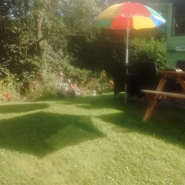 mill-farm-caravan-park-hughley-qyhkw