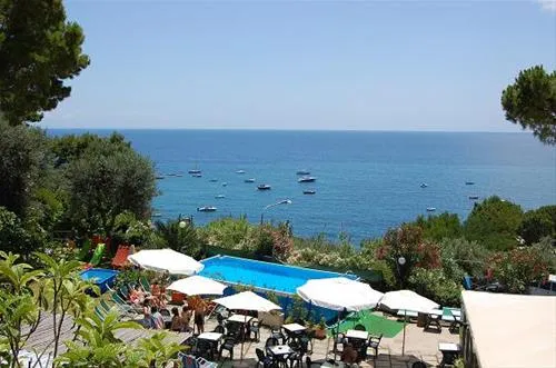 camping-residence-nettuno-massa-lubrense-j0k5g