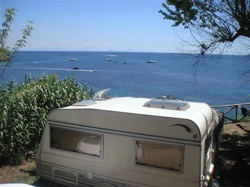 camping-residence-nettuno-massa-lubrense-kunez