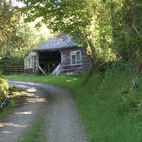 rhydhowell-farm-campsite-pembrokeshire-rl7to