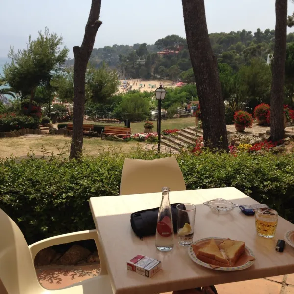 treumal-playa-daro-platja-daro-castell-daro-x6w3t