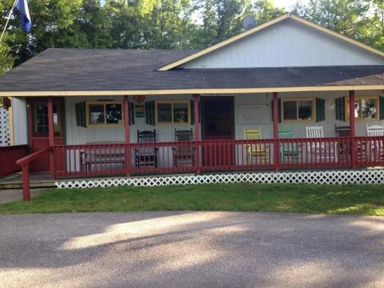 shady-oaks-campground-cabins-orland-x8qno