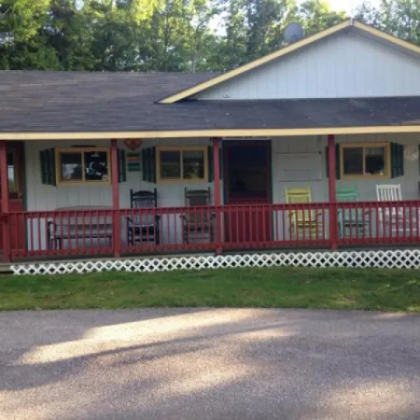 shady-oaks-campground-cabins-orland-x8qno