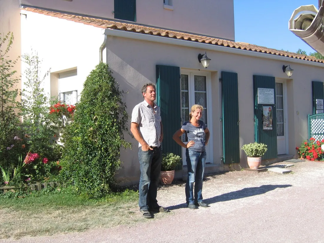 les-seulieres-st-denis-doleacuteron-ile-doleron-nb2zh