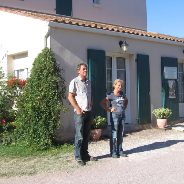 les-seulieres-st-denis-doleacuteron-ile-doleron-nb2zh