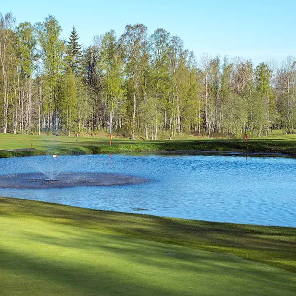 A6 Golfklubb