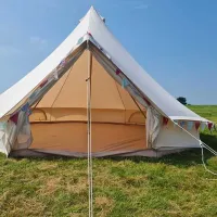 donkey-down-camping-at-culliford-tree-dorchester-b8i20