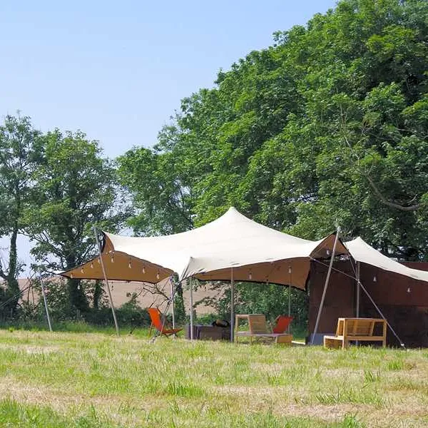 donkey-down-camping-at-culliford-tree-dorchester-zbqrv