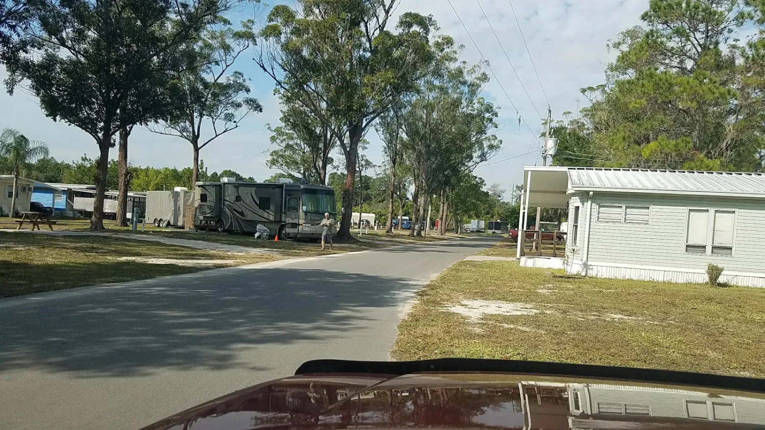 hide-a-way-rv-resort-ruskin-lk645
