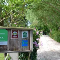 camping-la-loire-fleurie-le-perrier-lwbqq