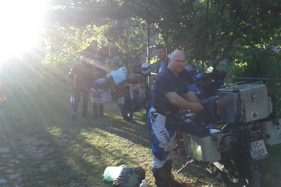 camping-kapxhiu-peshkopi-qzswa