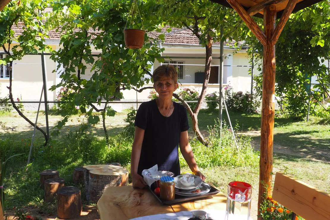 camping-kapxhiu-peshkopi-sick8
