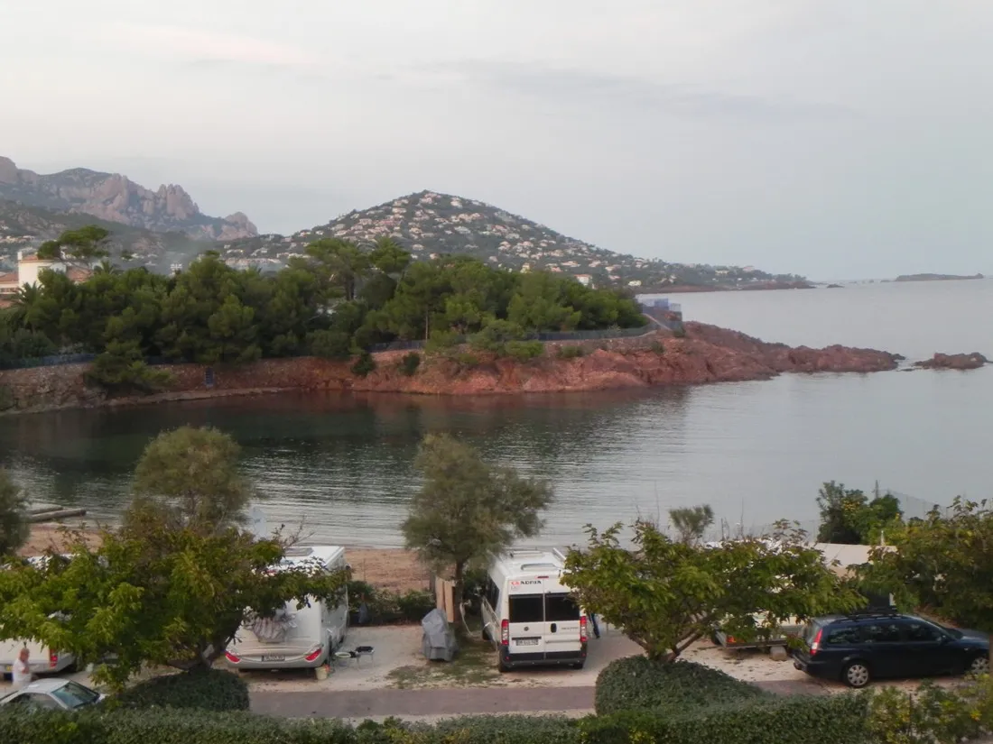 royal-saint-raphaeumll-agay-oxdwh