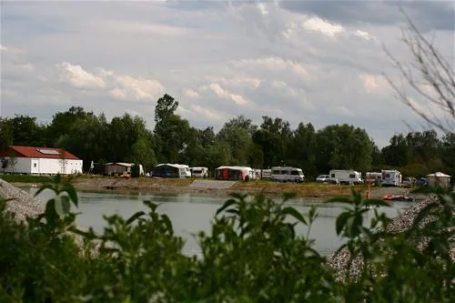 campingplatz-schwarzfelder-hof-leipheim-0cp8j