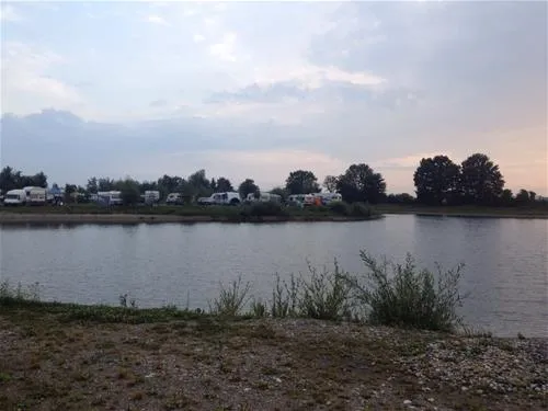 campingplatz-schwarzfelder-hof-leipheim-2j9dt