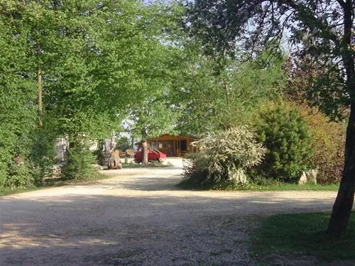 campingplatz-schwarzfelder-hof-leipheim-2kzan
