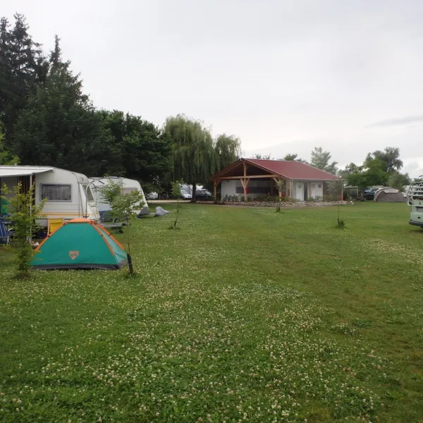 campingplatz-schwarzfelder-hof-leipheim-a57uz