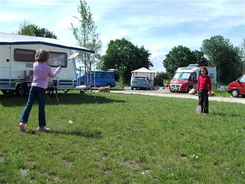 campingplatz-schwarzfelder-hof-leipheim-ryuap