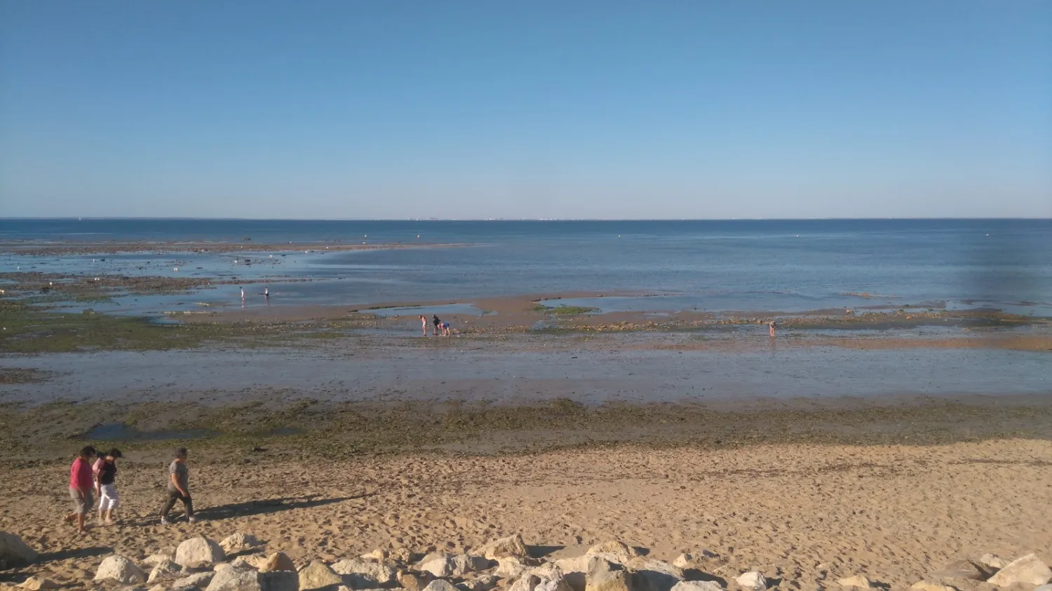 camping-le-breuil-la-bree-les-bains-nmtzr