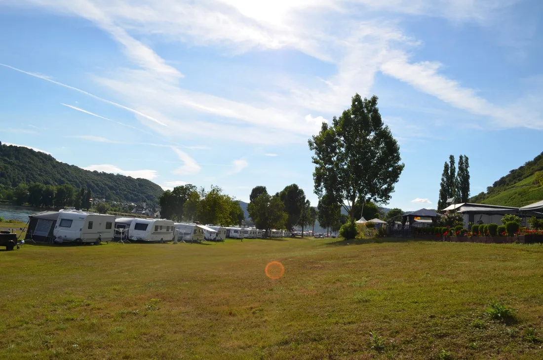 campingpark-sonneneck-boppard-etomi