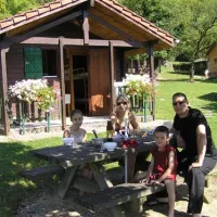 camping-municipal-montbard-ptaeg