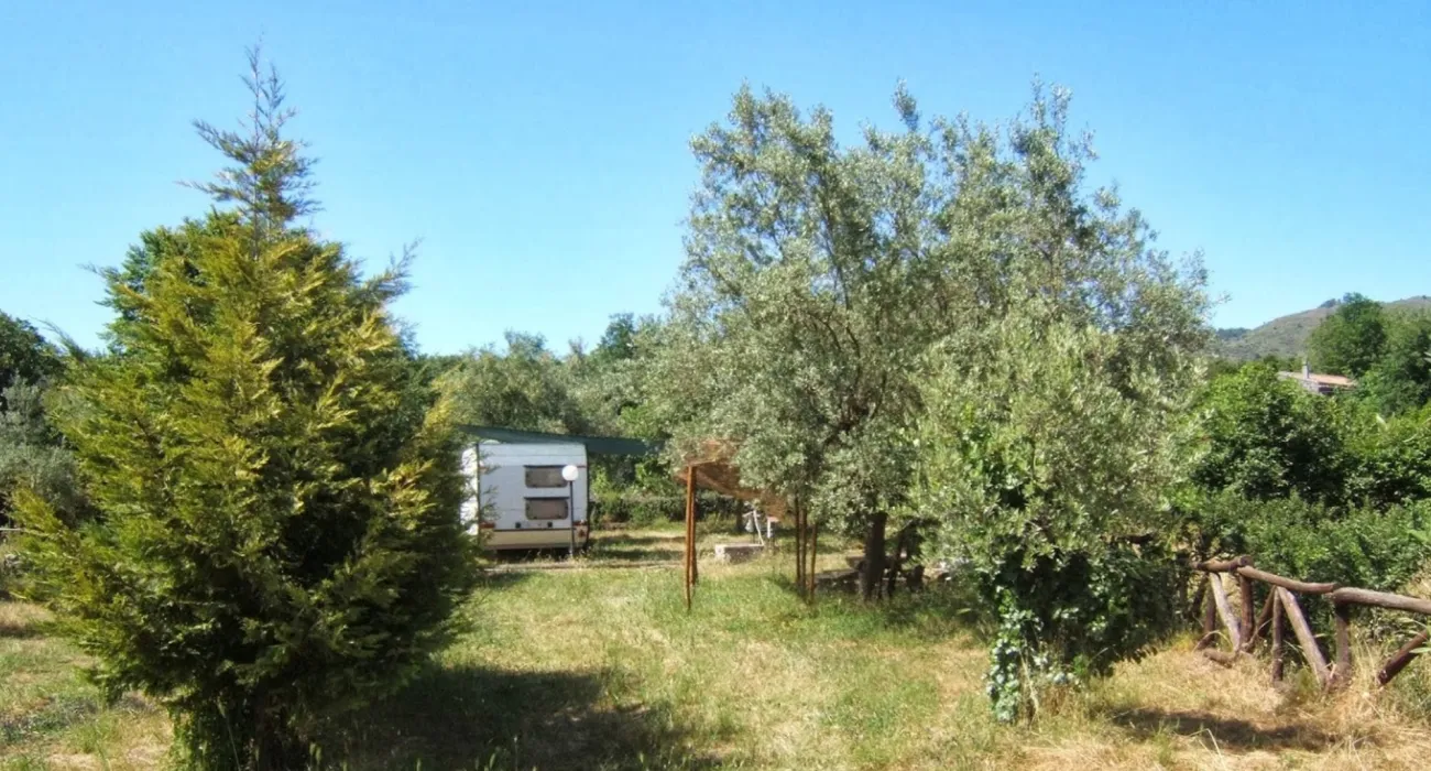 agricampeggio-contrada-friera-catania-do8ht