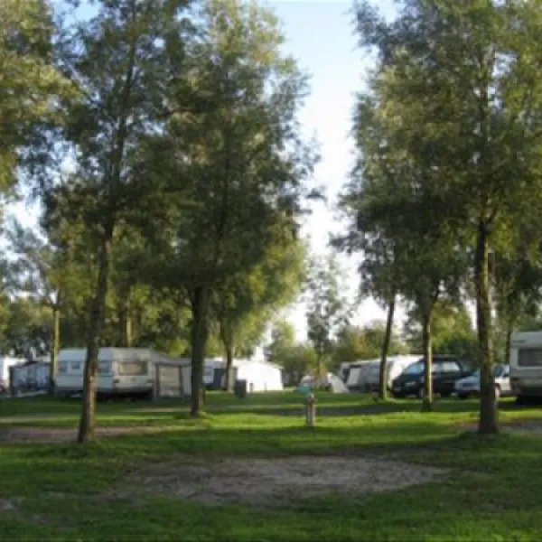 camping-de-holle-poarte-makkum-fr-ghqq0