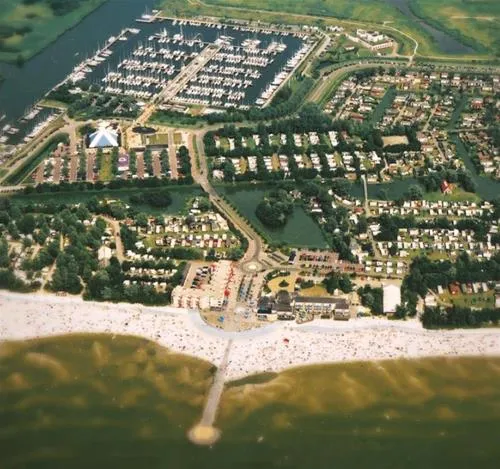 camping-de-holle-poarte-makkum-fr-zobbp