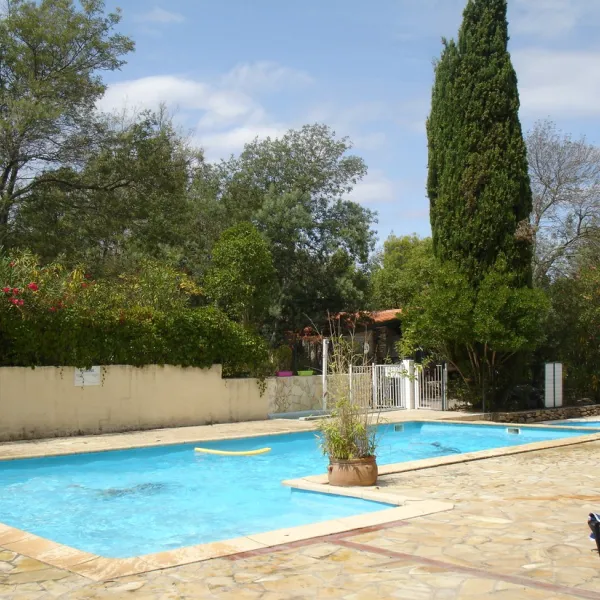 camping-las-planes-laroque-des-albres-q1q3e