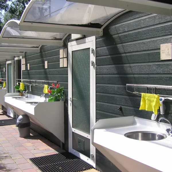 naturistencamping-panta-rhei-erica-jnwac