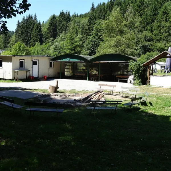 waldcampingplatz-meyersgrund-ilmenau-kuqff