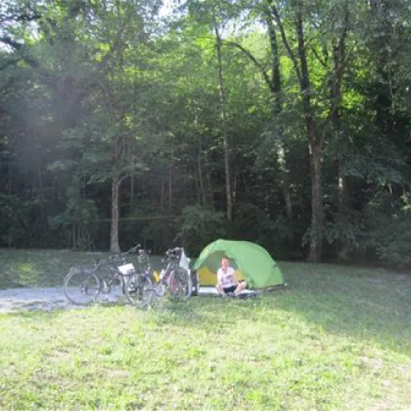 camping-bled-bled-cncp8