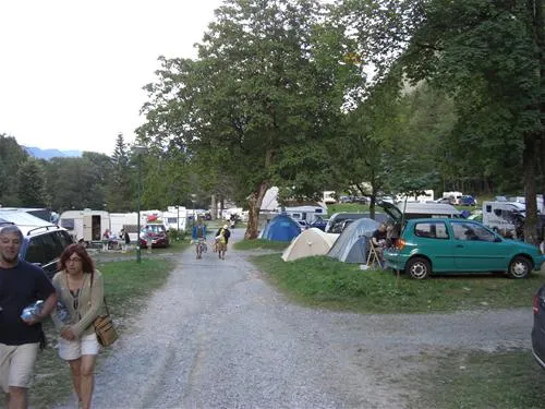 camping-bled-bled-f2nr2
